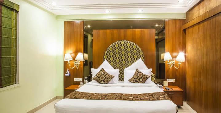 Hotel Grand International Raipur  Exterior photo