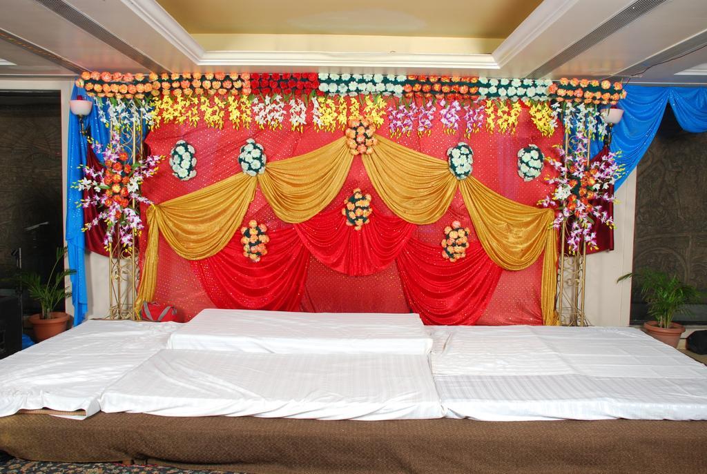 Hotel Grand International Raipur  Exterior photo